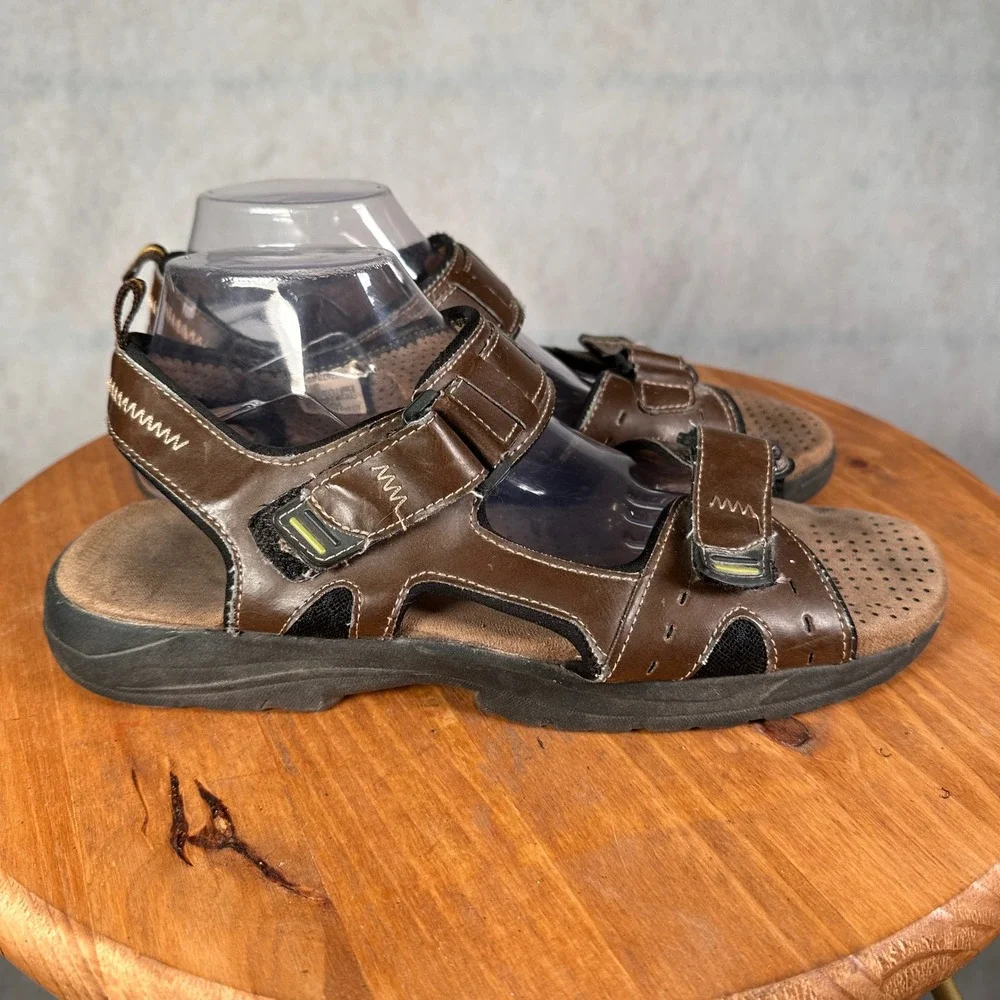 St. John's Bay Llewellyn Sandals Mens 11 Brown Good Memory Foam Strappy Sport